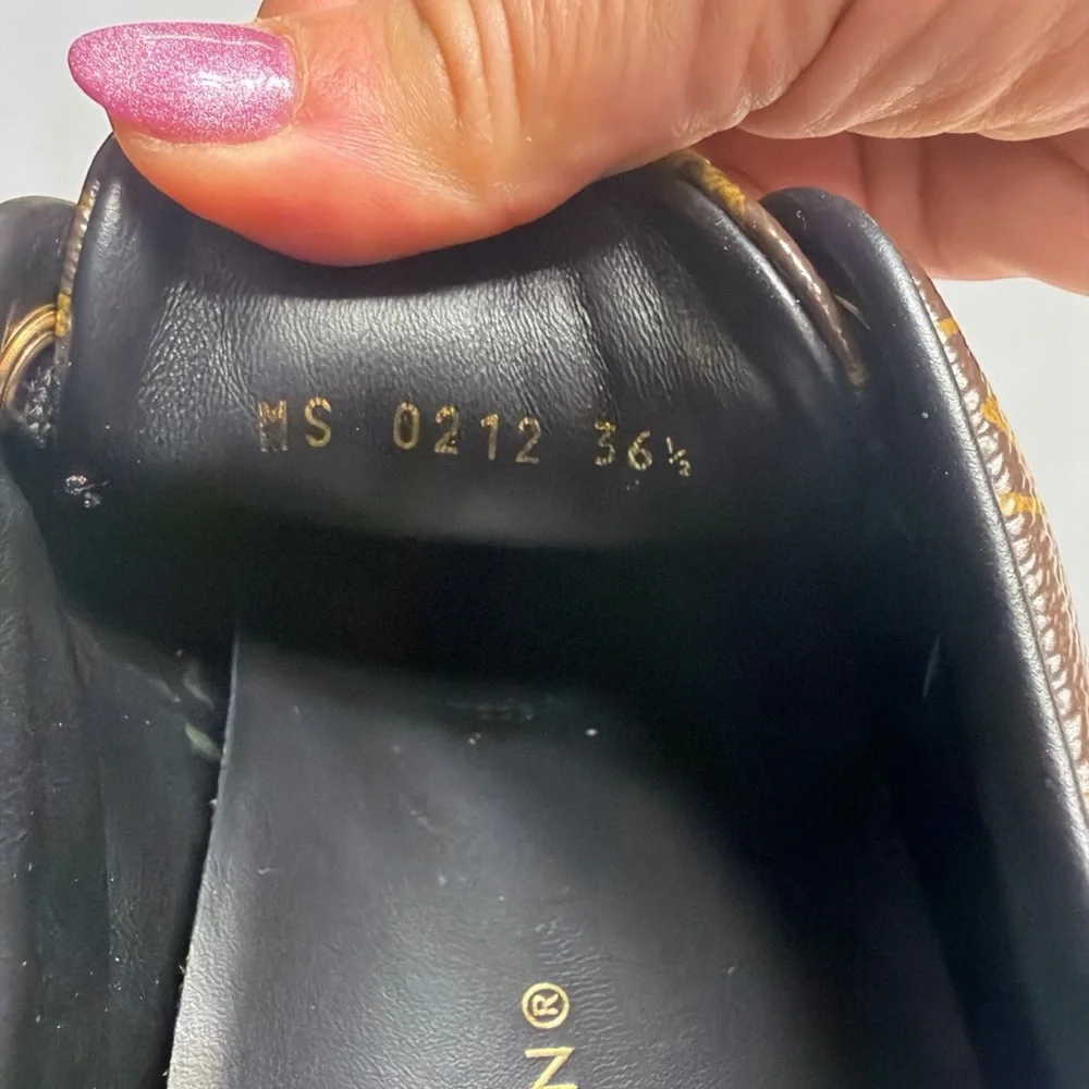 Louis Vuitton Brown and Gold Monogram Sneakers - Picture 7 of 10